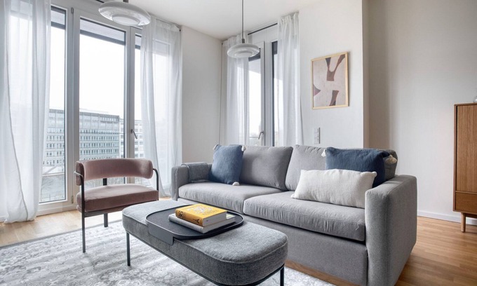 Charlottenburg Apartment | Charming Charlottenburg 3BR nr Tiergarten, by Blueground