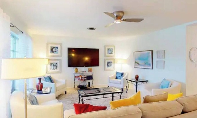 Clearwater House | Charming Clearwater Family Home w pool