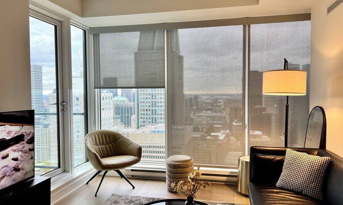 Downtown Montreal Condo | Charming Condo in Downtown Montreal