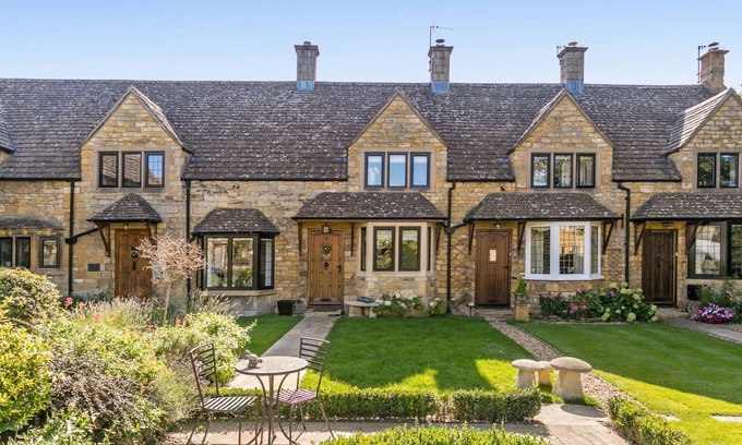 Broadway Cottage | Charming Cotswold Cottage