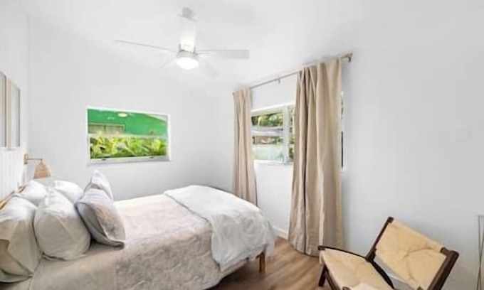 Coconut Grove House | Charming Cottage Coconut Grove
