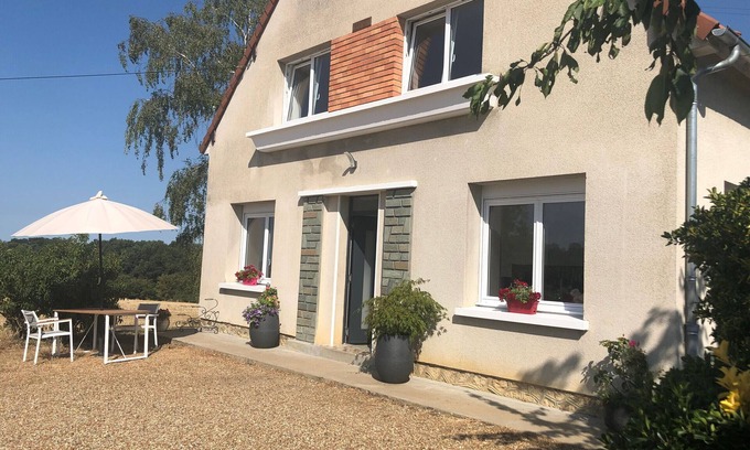 Ponce sur Le Loir Cottage | Charming Cottage with Modern Amenities in the Heart of Loir Valley
