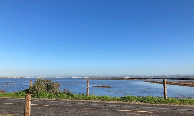 Imperial Beach Cottage | Charming Cottage by the Bay