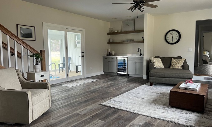 Kendall Other | Charming farmhouse with 4 bedrooms, indoor pool, WiFi and AC in soothing Otsego