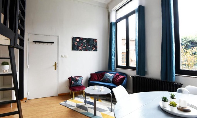 Bethune Apartment | Charming flat at the heart of Béthune - Welkeys