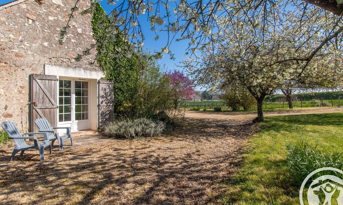 Coutures Cottage | Charming Cottage Between Vineyards & Woods, Near Angers & Saumur