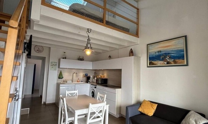 La Cotiniere Apartment | Charming apartment with sea view