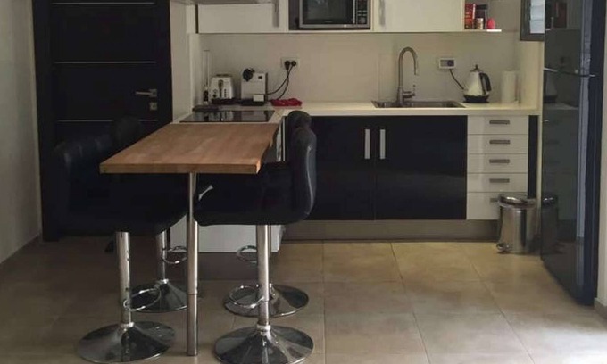 Haifa Apartment | Charming fully renovated garden apartment