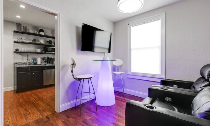 Church Hill Apartment | Charming, Happy 1-Bed Oasis: RVA Retreat Awaits!