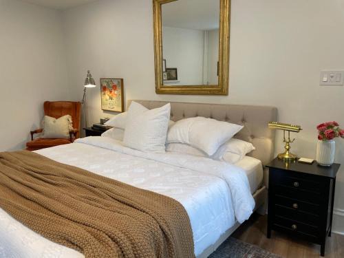 Manayunk Apartment | Charming Hillside Retreat in the Heart of Manayunk
