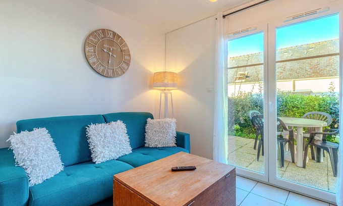 Saint-Nic Ski Chalet | Charming home with a cozy outdoor space, ideal for 4 pers