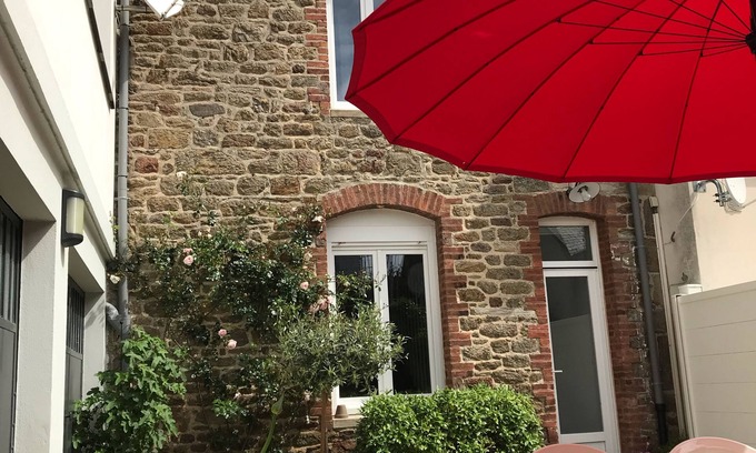 Rotheneuf-Le Pont House | Charming house between beach and trade