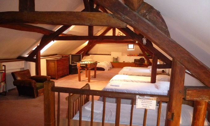 Maintenon House | Charming house * for 8-15 people, near train station, town center, golf course