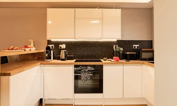 Rugby House | Charming House - Sleeps 4 - Free Parking