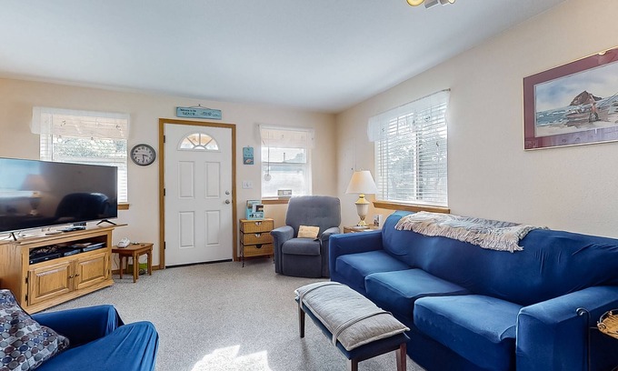 Tierra Del Mar House | Charming house with tranquil setting near the beach