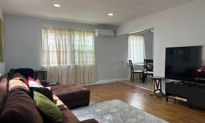 Burbank House | Charming house with AC, parking & gated yard in pleasant Burbank neighborhood