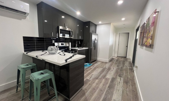 North Miami House | Charming little Casita in back on main house