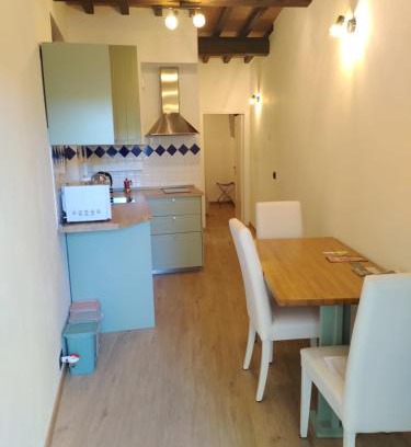 Isolotto House | Charming Little House 2 kilometers from the Historical Centre in a typical Florentine district right next to the Tram and Bus stops by Florence Holidays Apartments