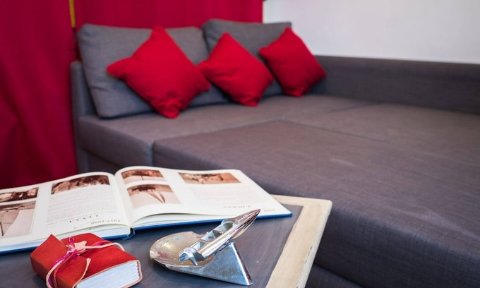 Antibes Old Town Apartment | Charming loft old village-Sea view terrace -100 m sea-All by foot- ideal couples