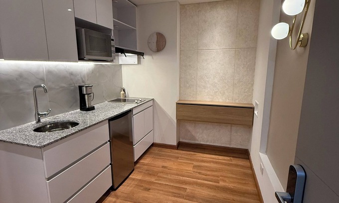 Chico Reservado Apartment | Charming Luxury stay near Parque 93