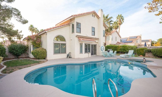 North Las Vegas House | Charming North Las Vegas Getaway