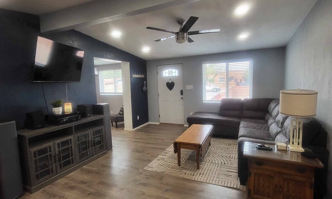 Tucson House | Charming Oasis in the Heart of Sunnyside, Tucson