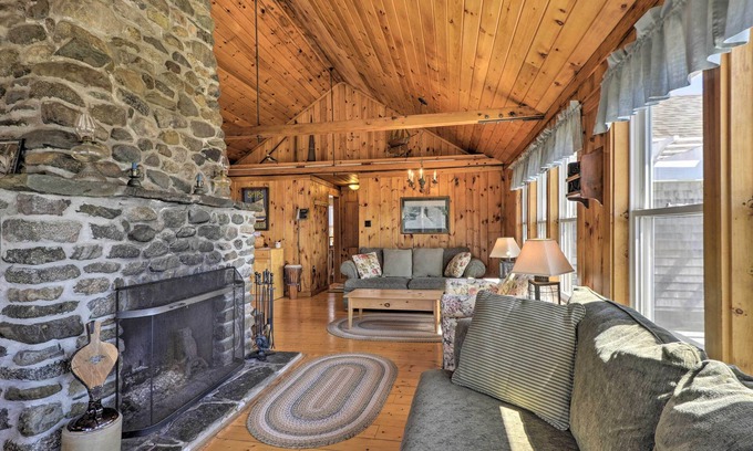 Cutler Cottage | Charming Ocean-view Cottage By Cutler Harbor