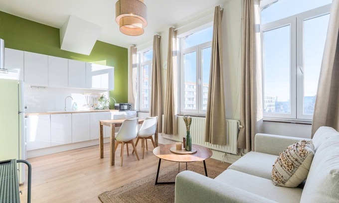 Tourcoing Apartment | Charming one bedroom Tourcoing station