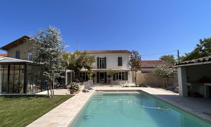 L'Isle-sur-la-Sorgue House | Charming property