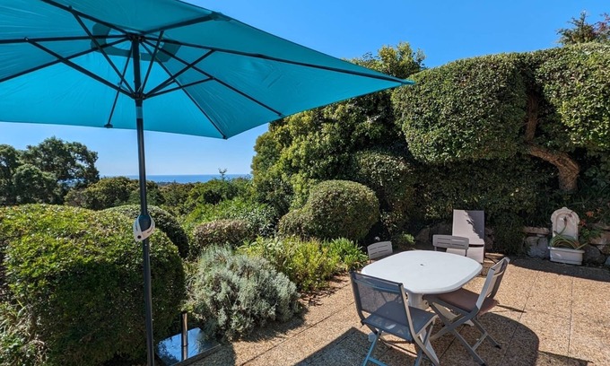 La Croix-Valmer Cottage | Charming Petit Mazet sea view La Croix Valmer Gigaro near St Tropez