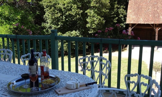 Gourdon House | Charming property on 3 hectares of parkland, peace and quiet 1km from the town center