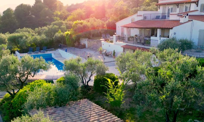 Claviers House | Charming Provence Villa La Passe: Luxurious Pool Retreat Near Claviers