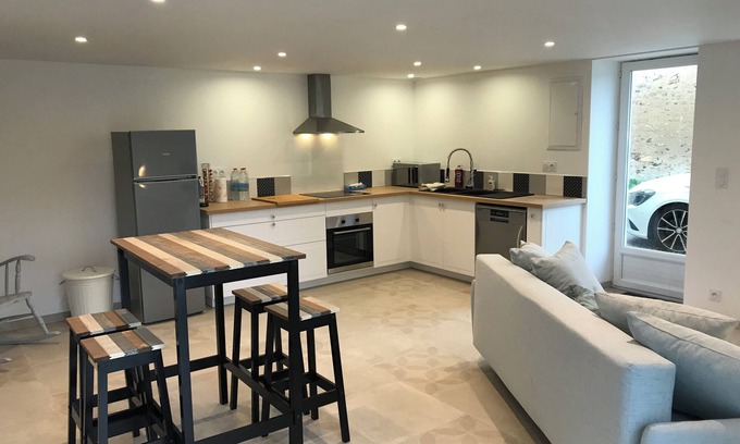 Salles-en-Toulon House | 🏡 Charming quiet house - near Civaux & Poitiers 🏡