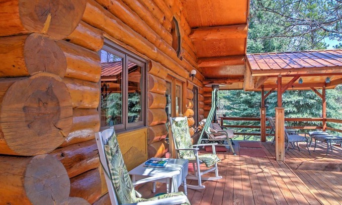 Rapid City House | Charming Rapid City Cabin: 15 Mi to Mt. Rushmore!