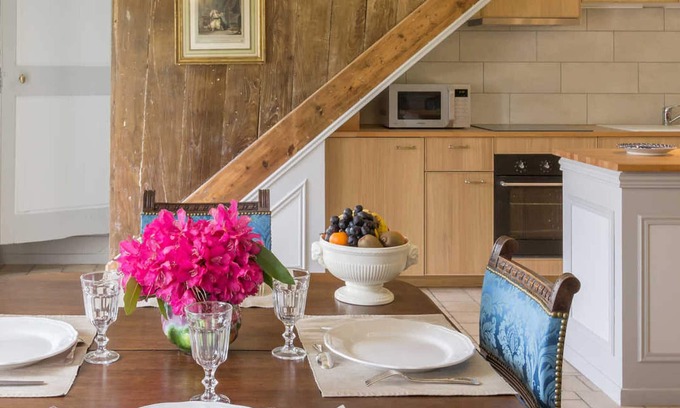 Bacilly Cottage | Charming renovated house with private garden in Mont St-Michel Bay