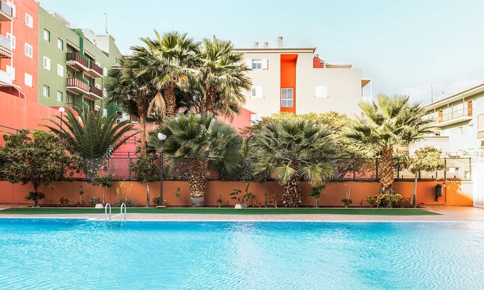Candelaria Apartment | Charming Retreat with Terrace in Punta Larga