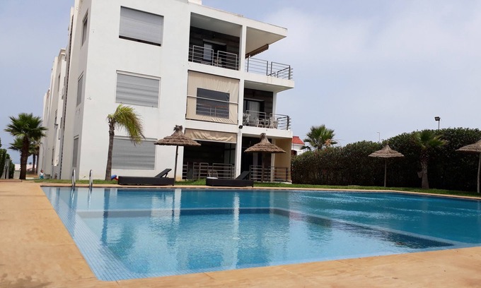Tamariss Apartment | Charming sea view apartment with pool in Dar Bouazza (25 min from Casa)