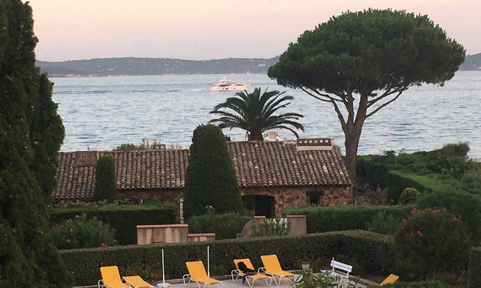 Sainte-Maxime Apartment | Charming sea-view apartment.