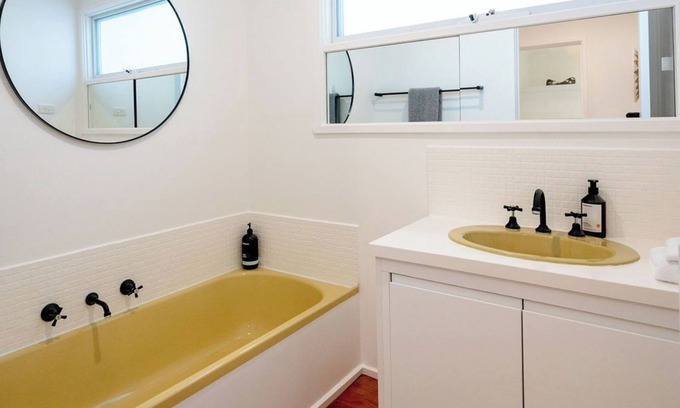 Rye House | Charming Seaside Cottage