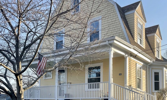 Swampscott House | Charming Seaside Family Home