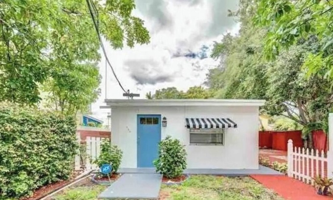 West Little Havana House | Charming secure 2 bedroom home near Miami AirPort. Free parking