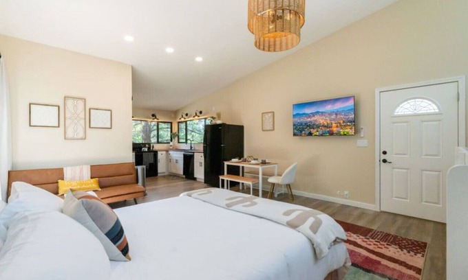 West Sedona House | Charming Sedona ~ Casita w/Stunning Views