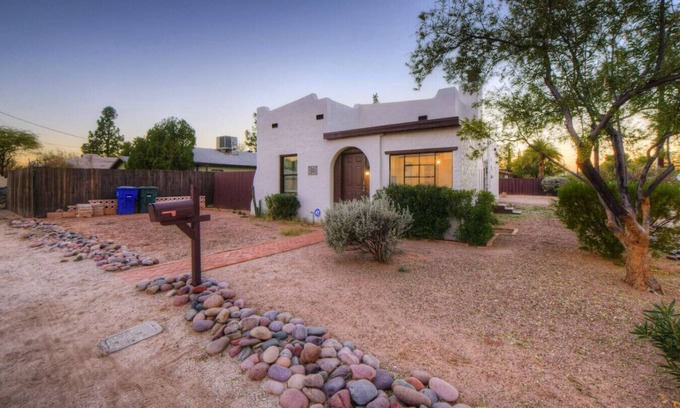 Palo Verde House | Charming Spanish Style Vintage Casita