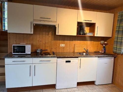 Blaimont House | Charming Stay by the Meuse, cleaning included