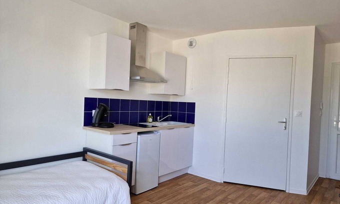 Bourges Apartment | Charming studio in Bourges