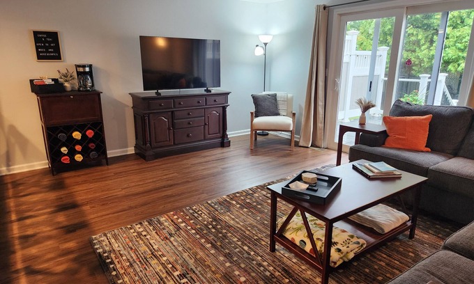 Village Green House | Charming Townhome in Baldwinsville