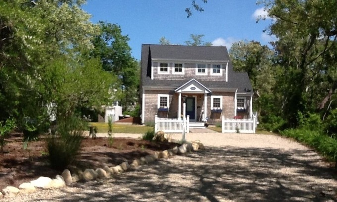 Brewster Cottage | Charming two-storey shingled Cape Cod cottage, off Cape Cod Bay. With priv pond.