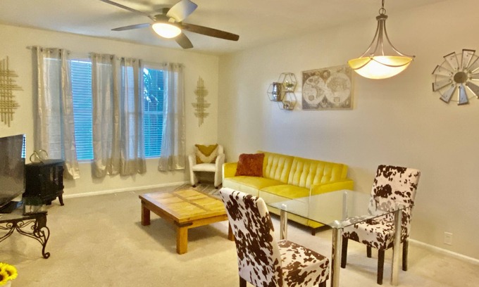 Fountain House | Charming two-story, garage, PLUS foreign car rental! Lodging & Transportation!
