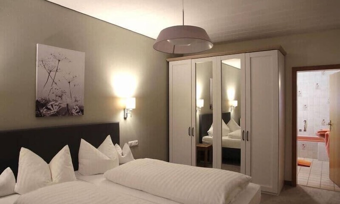 Lam Apartment | Charming vacation apartment (60-65sqm) with balcony directly on the market square