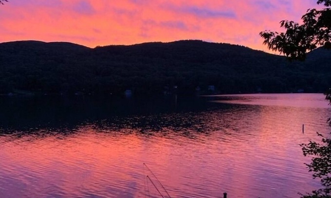 Fairlee House | Charming Vermont Lakefront Home - Lake Morey